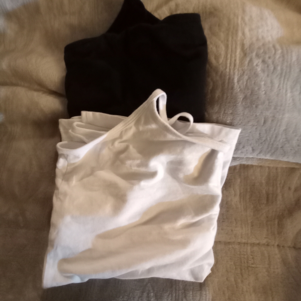 2 cami's with built in bra